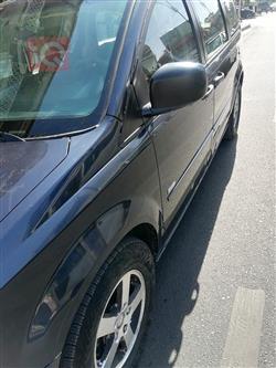 دودج جراند كارافان